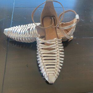 Seychelles Trinket Sandal, size 9M, Pewter
